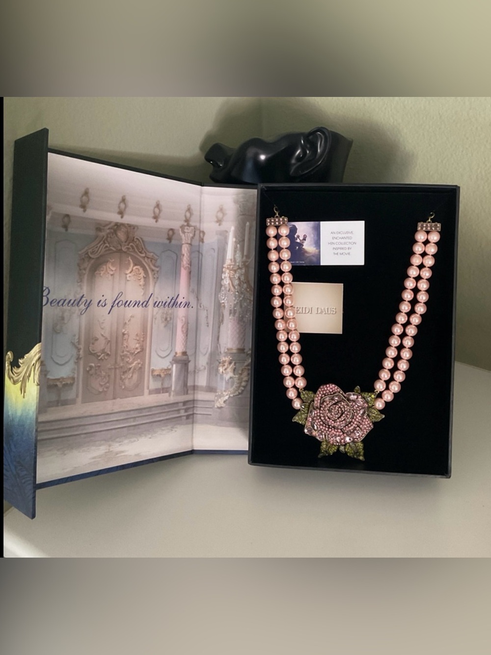 Collectors Heidi Daus “Beauty and the Beast” Rose Pearl Necklace NEW